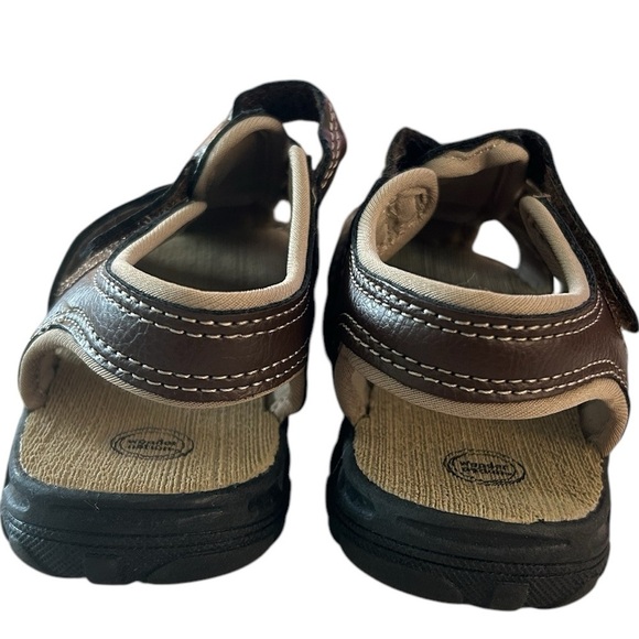 Wonder Nation Big Boys Fisherman Sandals - Brown, Size 11 - Picture 4 of 9